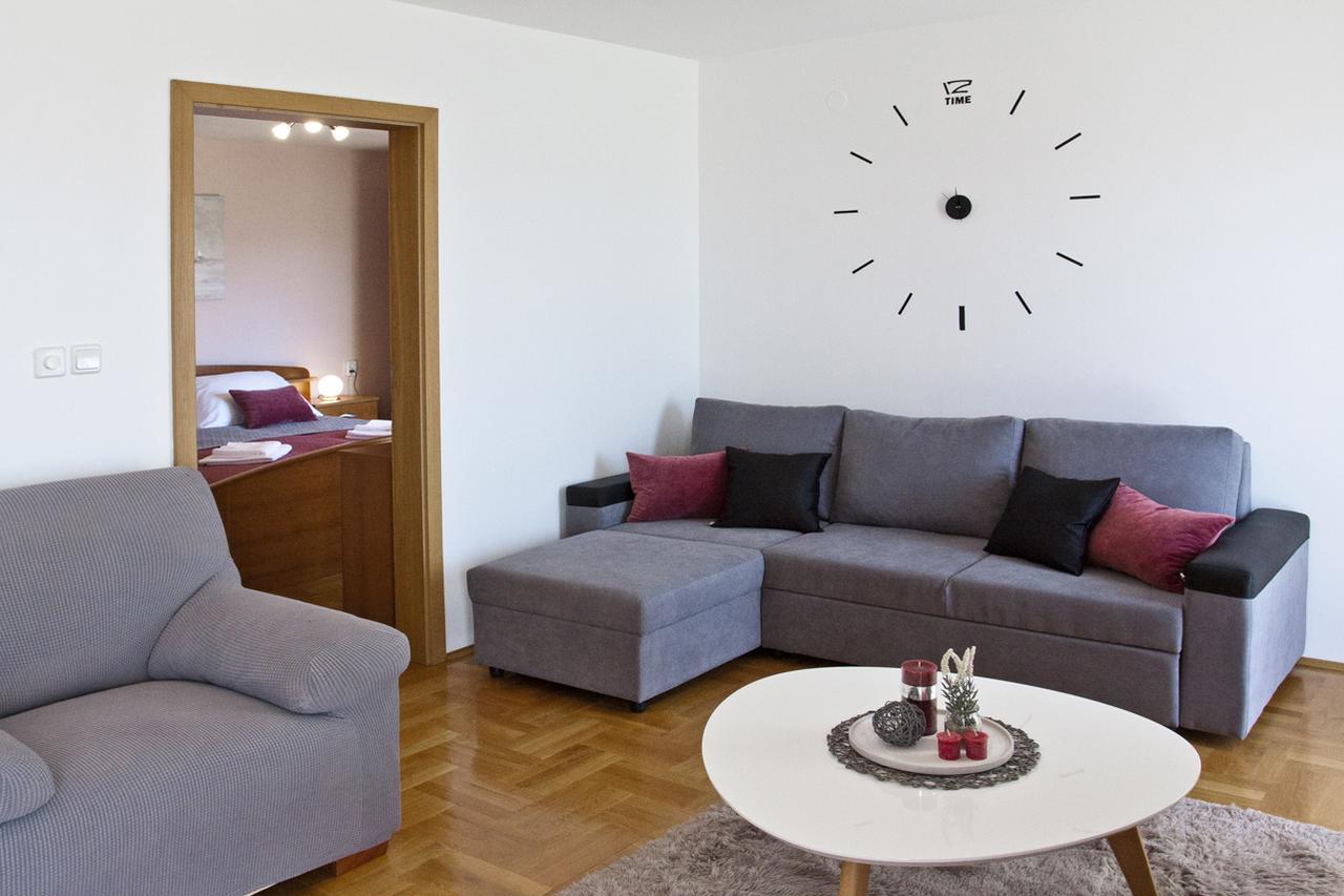 Apartment Noel Kaštela Eksteriør billede