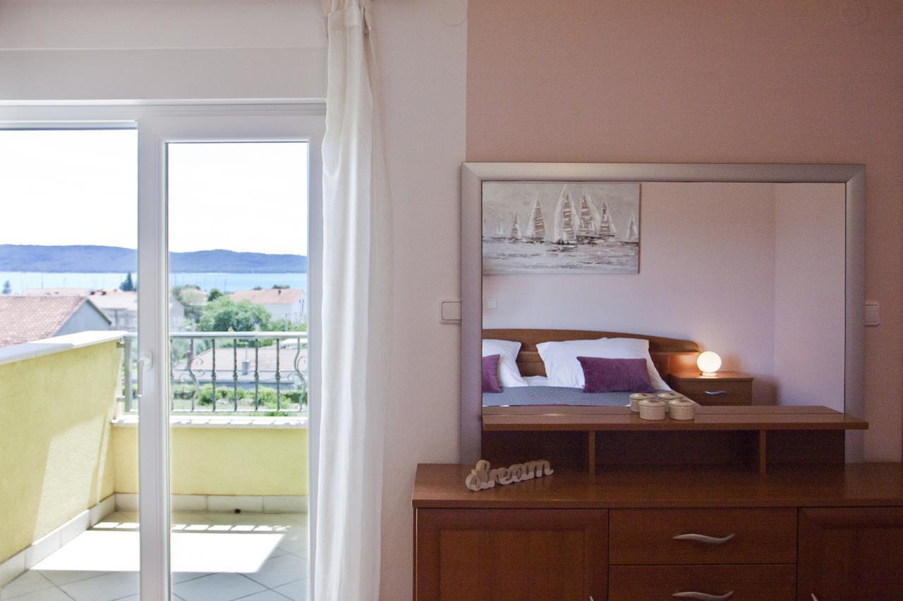 Apartment Noel Kaštela Eksteriør billede